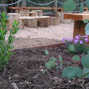Childrens garden design and landscaping - Eltham East Primary